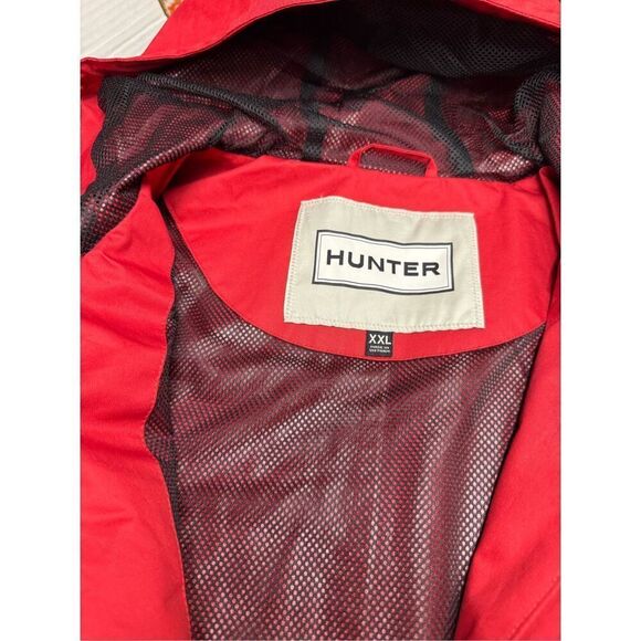 New Hunter Women’s XXL Hooded Rain Jacket, brand new with tags!! - Picture 4 of 5